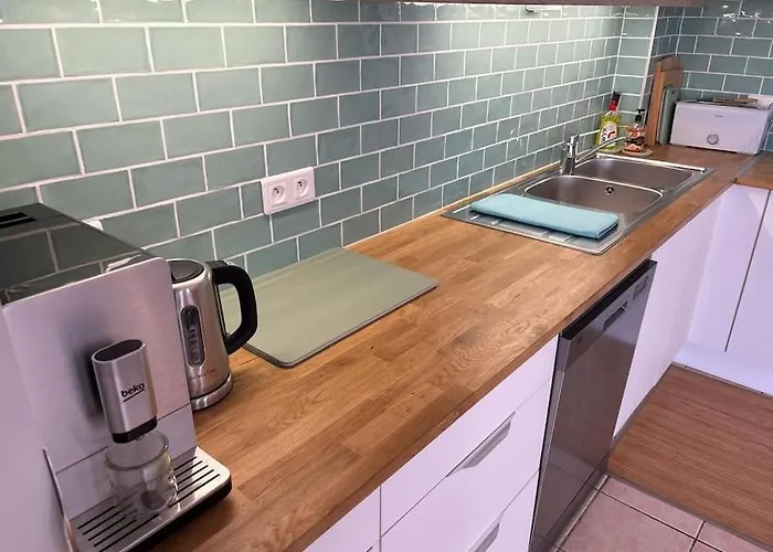 L'escapade Cathare - Terrasse & Parking Carcassonne